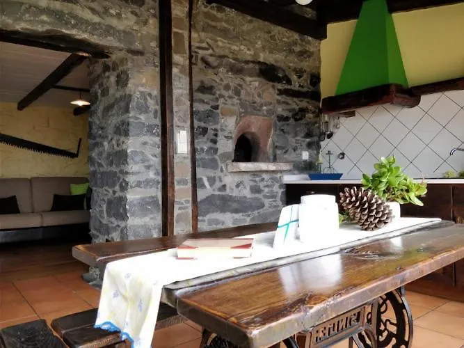 Calhau Grande ゲストハウス アルコ・ダ・カリェタ