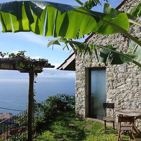 Casa de hóspedes Calhau Grande 4*