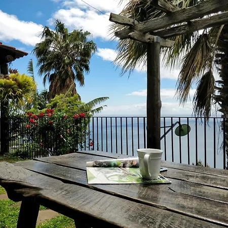 Casa de hóspedes Calhau Grande 4*